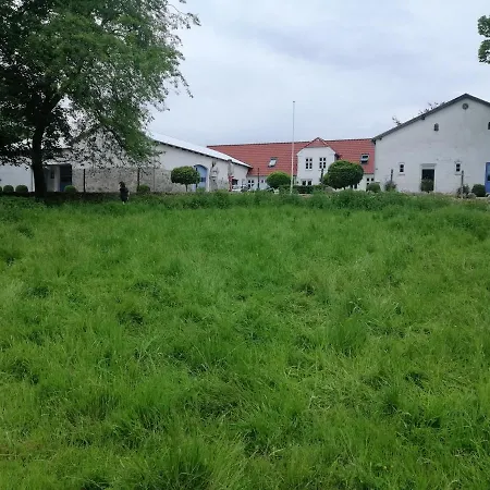 Campsite Shelter Slotsgaarden *